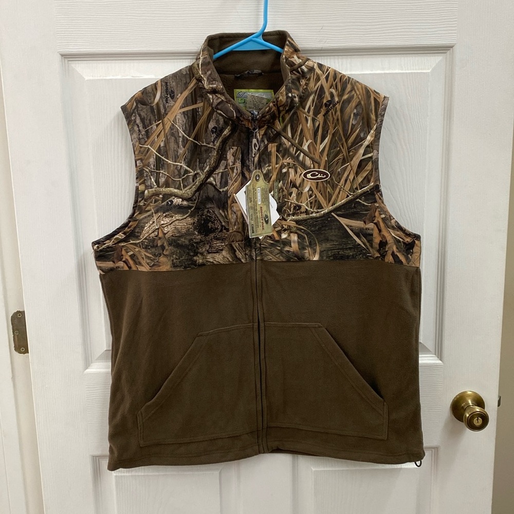 Womens Drake squander in shadow grass habitat